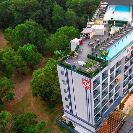 Hilton Garden Inn Phuket Bang Tao Экстерьер фото