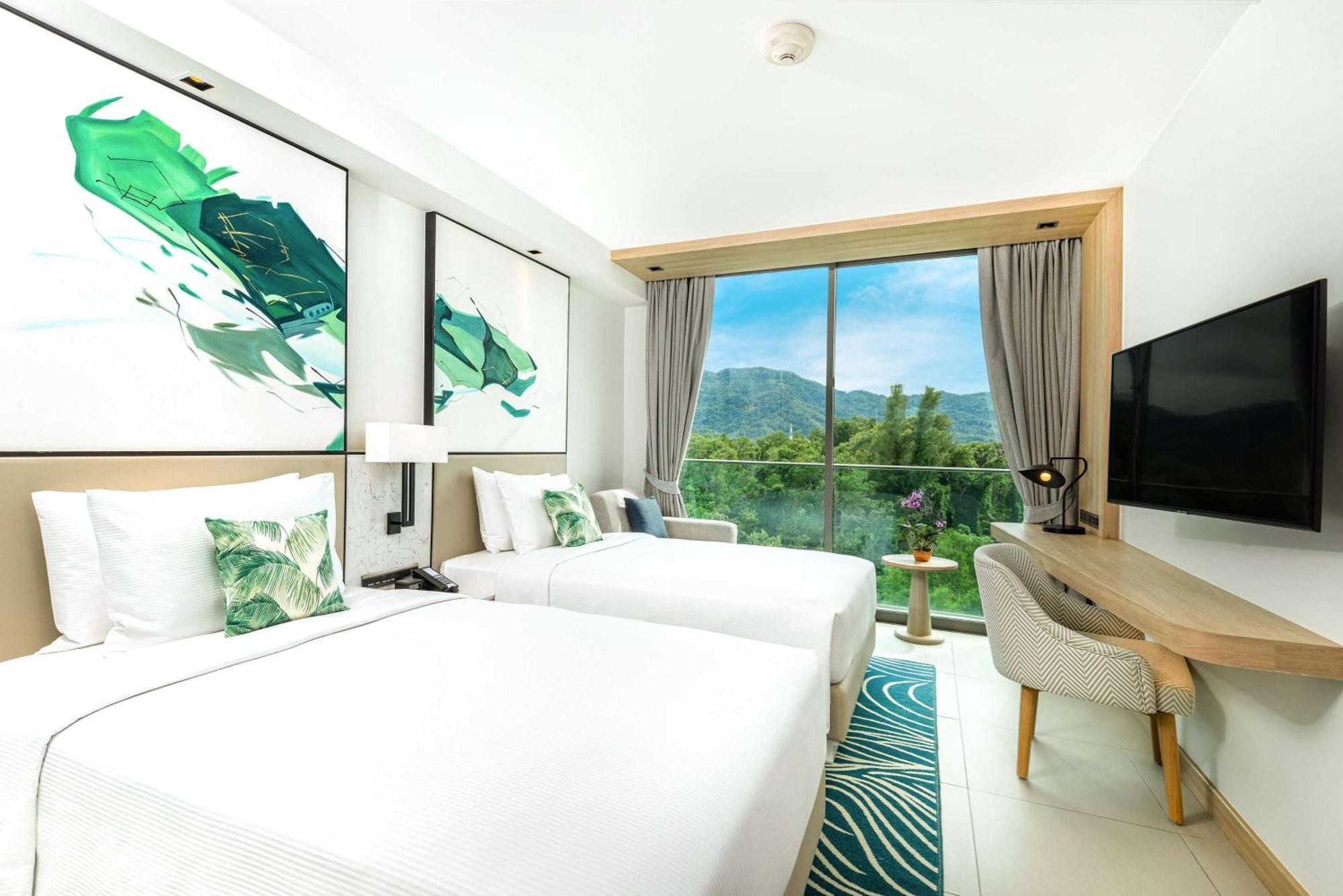 Hilton Garden Inn Phuket Bang Tao Экстерьер фото